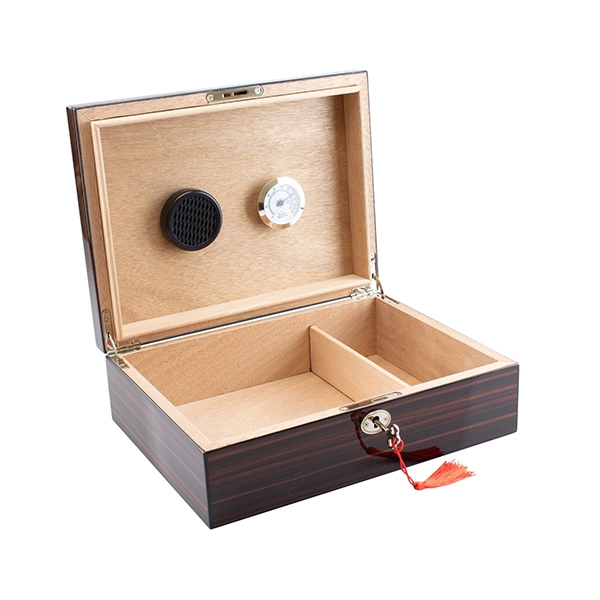 HUMIDOR SET VISOKI SIJAJ ZA 30 CIGAR