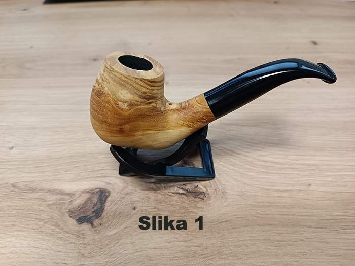 KADILSKA PIPA FARO IZ OLIVNEGA LESA